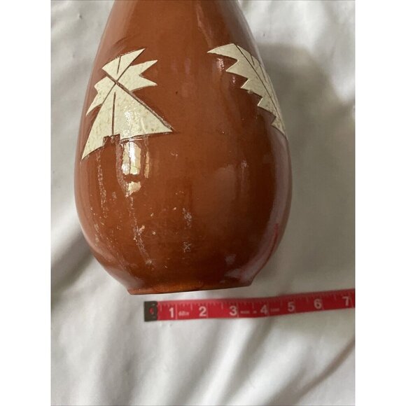 Handcrafted Native American Style Terra Cotta Vase W/ White Geometric Patterns - Picture 10 of 14